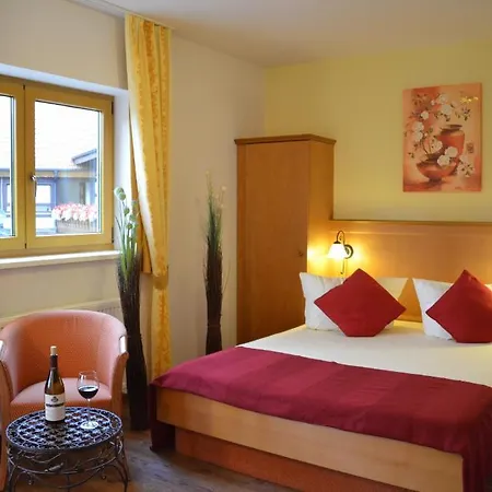 Jagdhof Klein Heilig Kreuz Hotel