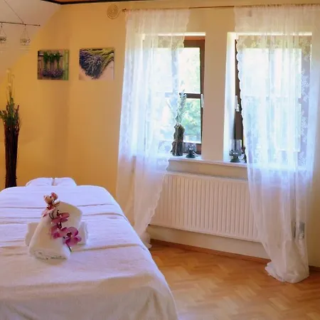 Jagdhof Klein Heilig Kreuz Hotel